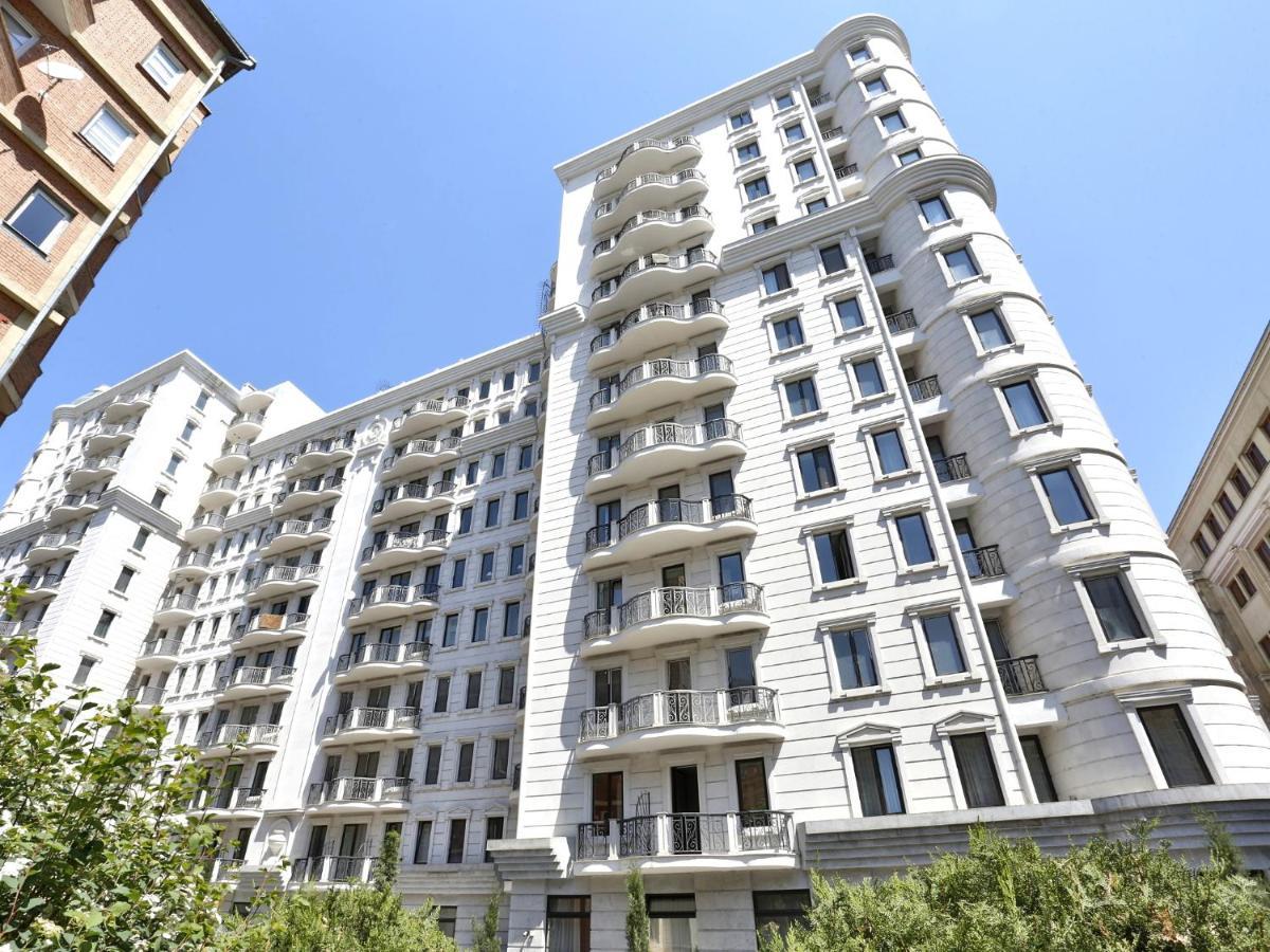 Downtown Two-Bedrom Apartment Tbilissi Extérieur photo